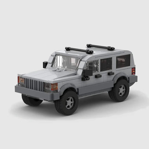 Jeep Land Cruiser made from lego building blocks