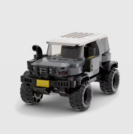 Toyota FJ Cruiser Off-Road made from lego building blocks