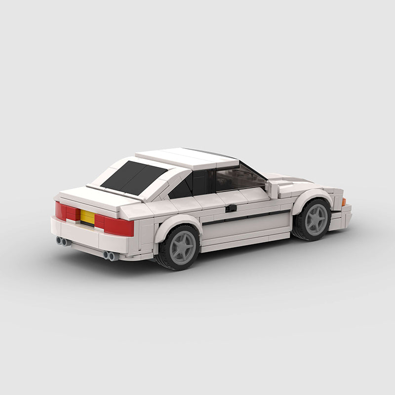 BMW 850CSi made from lego building blocks