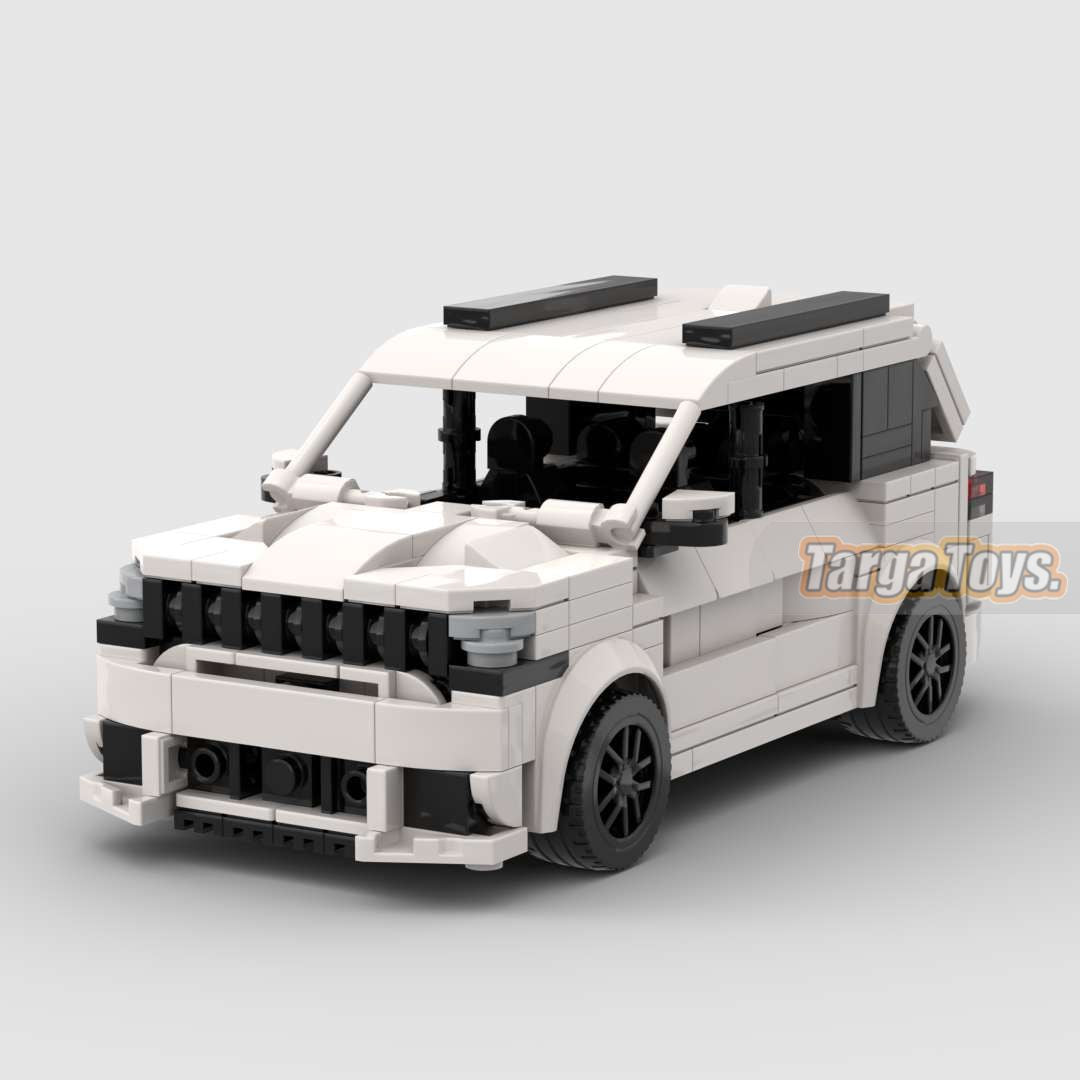 Jeep Trackhawk made from lego building blocks