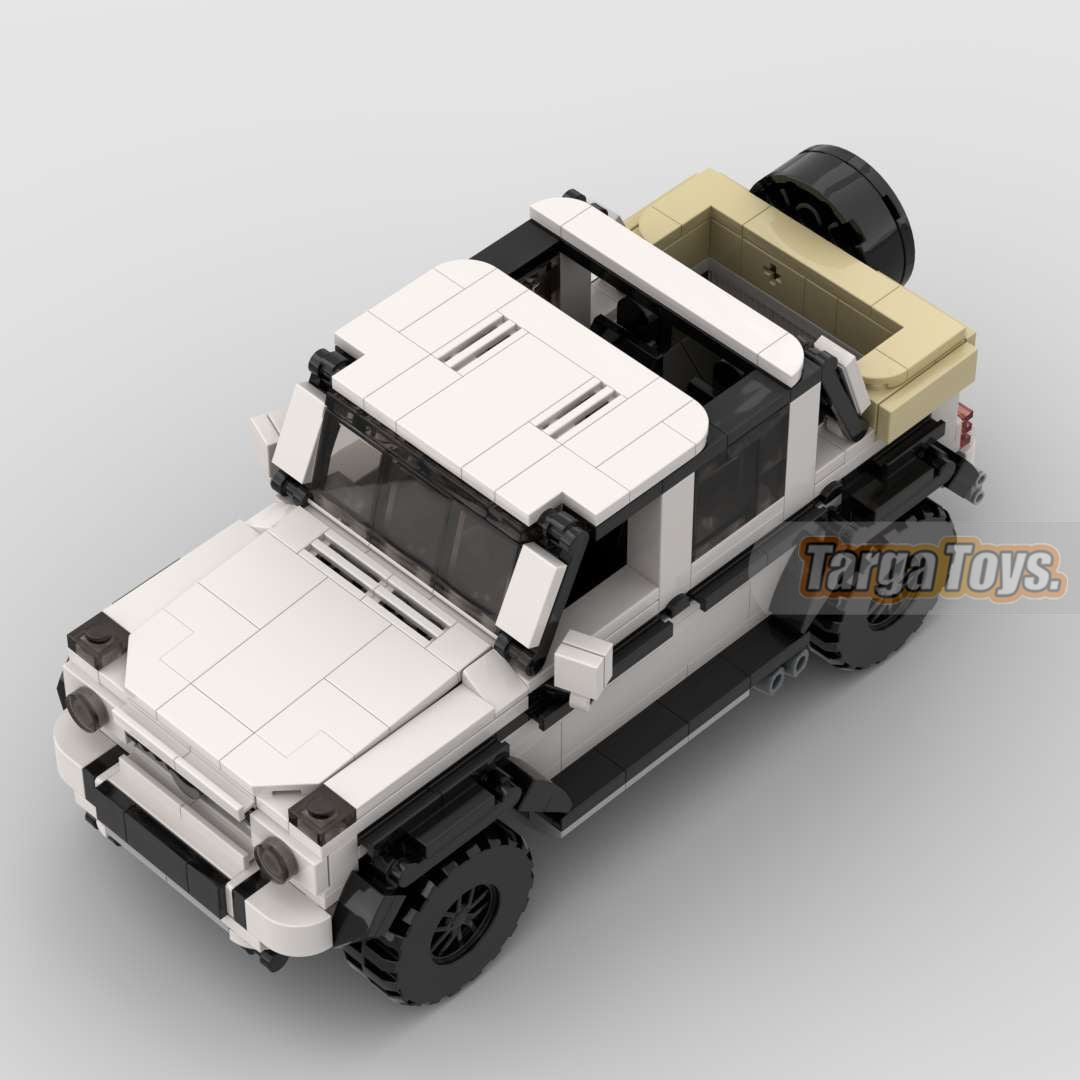 Mercedes-Benz AMG G650 made from lego building blocks