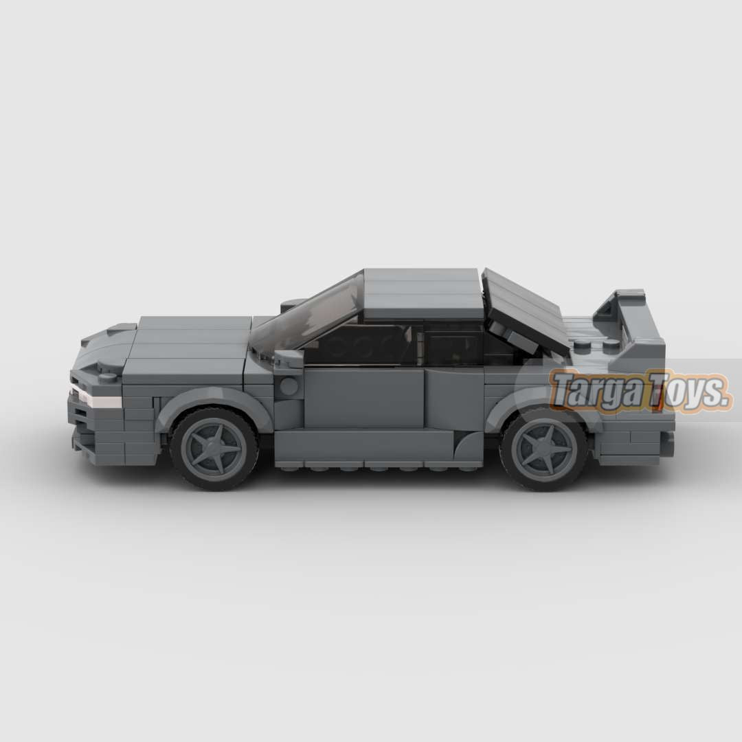 Nissan R32 Skyline GT-R made from lego building blocks