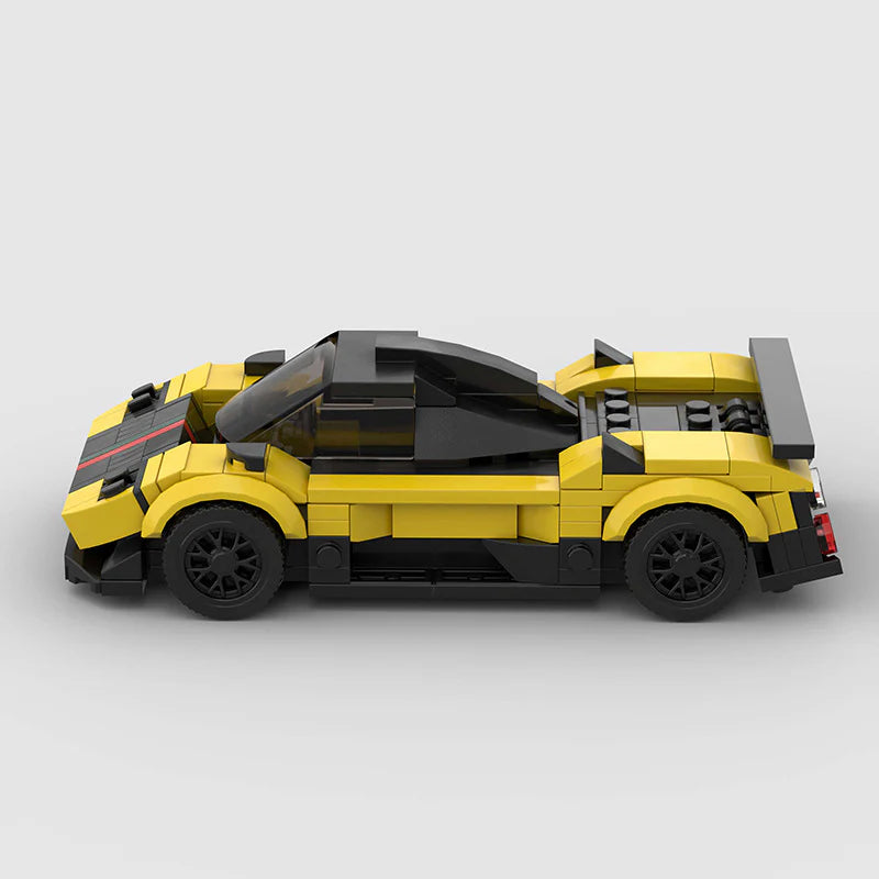 Pagani Zonda Cinque Roadster made from lego building blocks