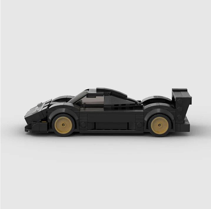 Pagani Zonda R made from lego building blocks