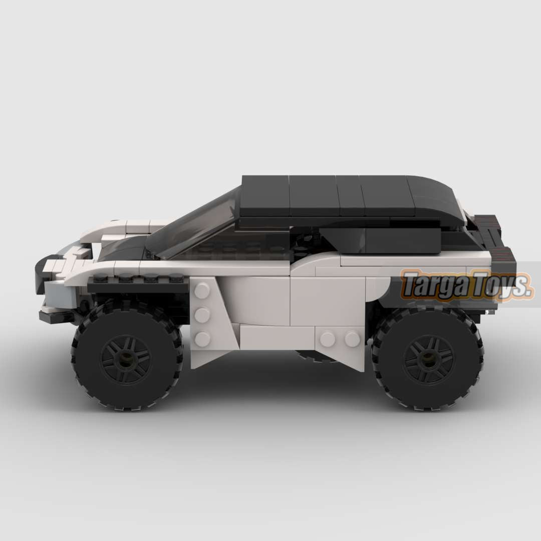 Peugeot 3008 DKR made from lego building blocks