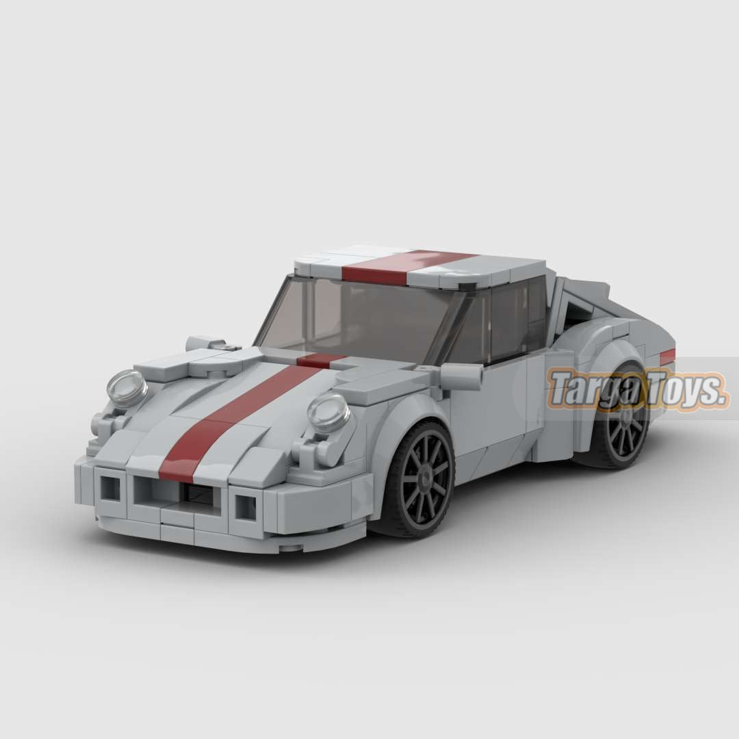 Porsche 911 Gunther Werks 993 made from lego building blocks