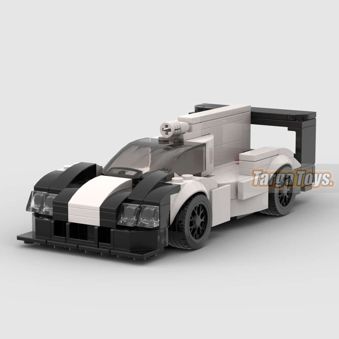 Porsche 919 Hybrid 8 Stud made from lego building blocks