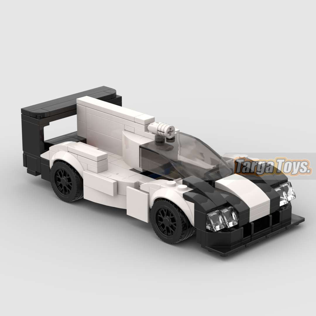 Porsche 919 Hybrid 8 Stud made from lego building blocks