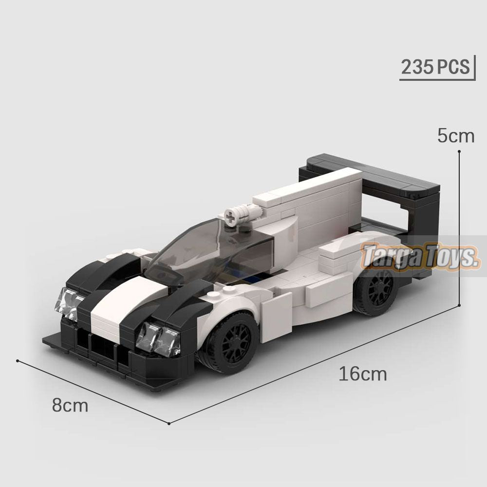 Porsche 919 Hybrid 8 Stud made from lego building blocks